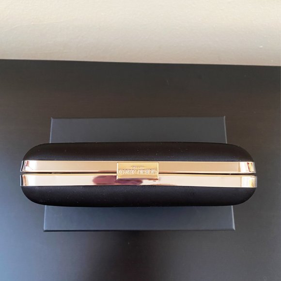 NWT Armani Ladies's Elegant Black Clutch - Picture 6 of 9